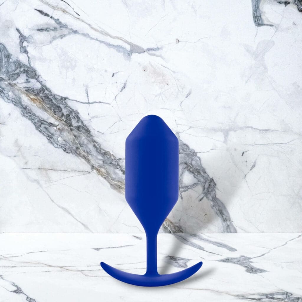 B- Vibe snug plug butt plug