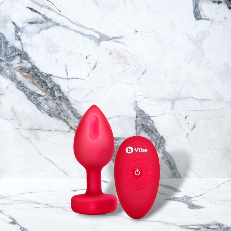 B Vibe Vibrating Heart-Shaped Butt Plug M L 3