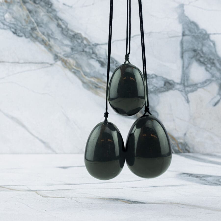 Yoni-Ei Obsidian Set 2