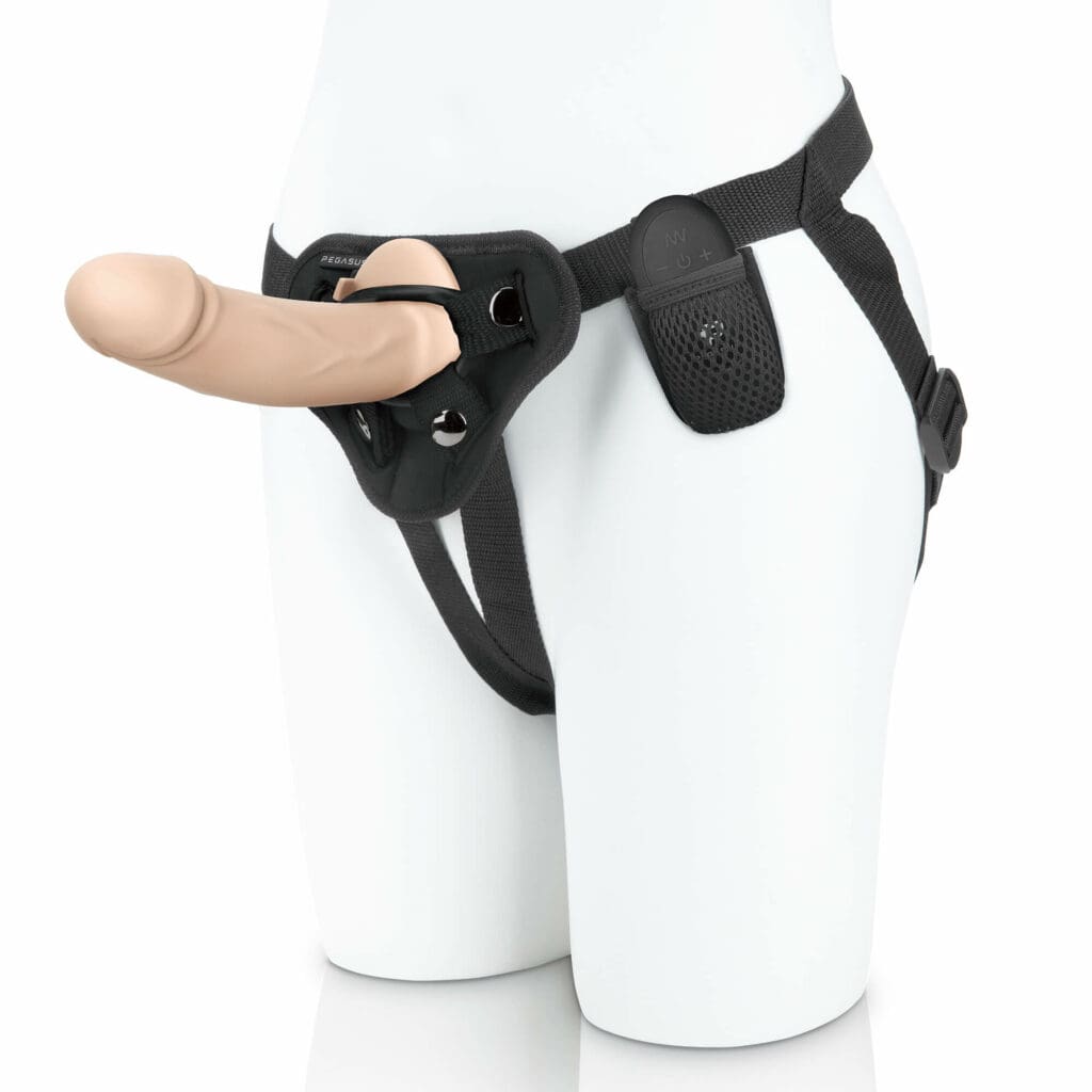 Pegasus Realistischer Dildo mit Harness Hautfarbe 165cm