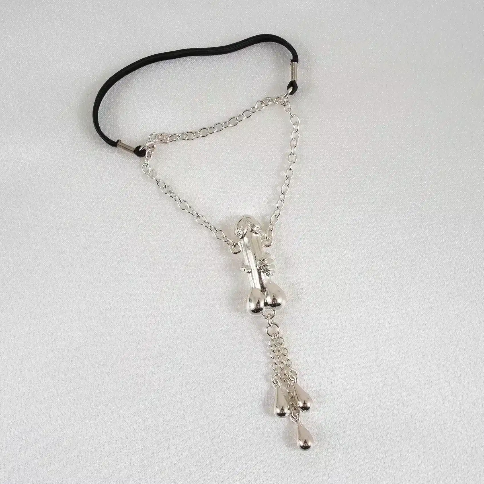 Sylvie Monthulé - Hodenschmuck Blattsilber (kopie) (kopie) (kopie) (kopie) (kopie) (kopie) (kopie) (kopie) (kopie) (kopie) (kopie) (kopie) – Bild 2